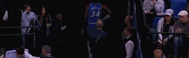 kaiyun-这球够硬！恩比德顶翻小卡特扣篮2+1 后者回更衣室